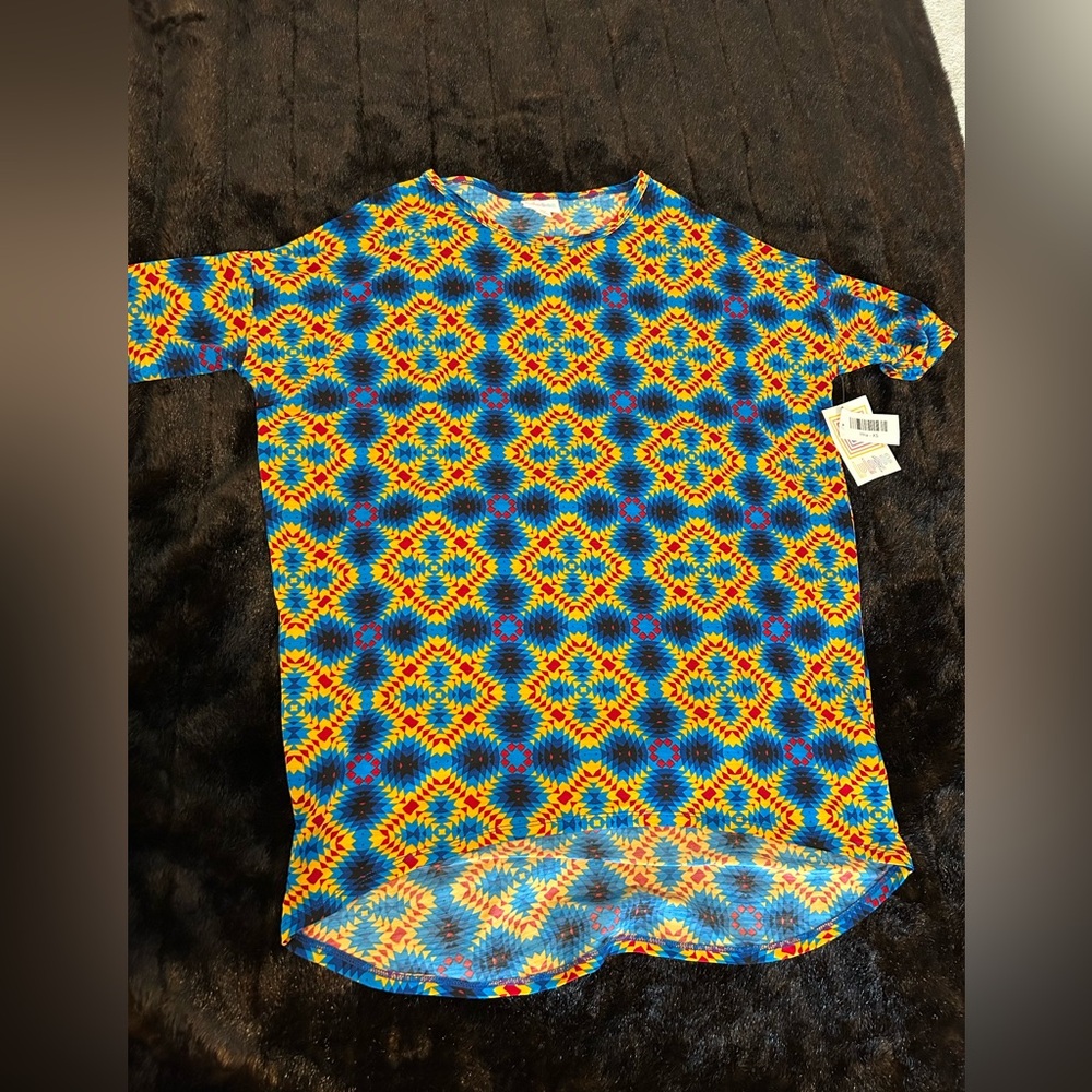 LuLaRoe Irma Top XS NWT Bright Geometric Aztec Print High-Low Tunic